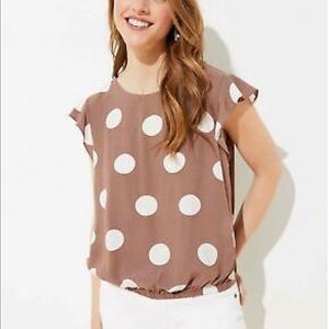 LOFT Plus Polka Dot Banded Hem Flutter Sleeve Top ~ Desert Taupe - Size 20 Plus.